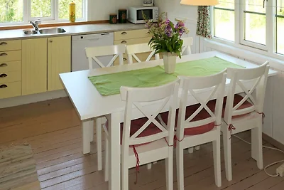 6 Personen Ferienhaus in Hennes
