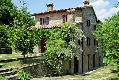 Bauernhaus in Apecchio mit Pool