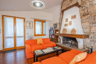 Vakantiehuis in Isola Rossa met tuin