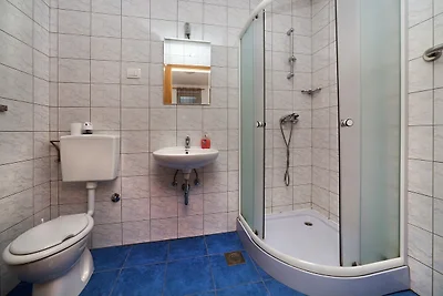 Apartments Barbara with Swimming Pool - Studi...