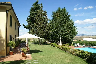 Schöne Wohnung mit Pool