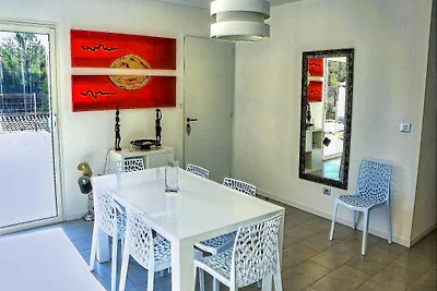 Schönes Ferienhaus mit Garten