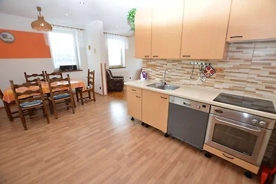 Ferienhaus mit privatem Pool in Böhmen