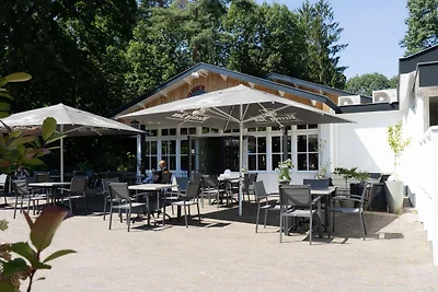 Comfy chalet with dishwasher, Utrecht at just...