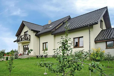 Casa vacanze a Troszyn con giardino