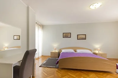 Villa à Pula avec piscine