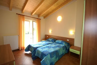 Schצne Wohnung in Idro mit Pool