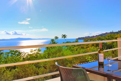 Villa Maslina-Olive two bedroom apartment wit...