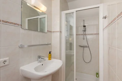 Villa mit Geschirrspüler, auf Texel, Meer 2 k...