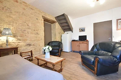 Ferienhaus in Besse mit Swimmingpool
