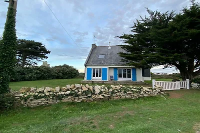 Attraktives Ferienhaus in Plozévet