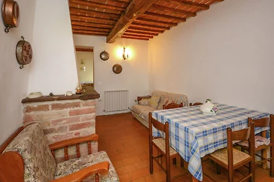 Agriturismo accogliente con piscina