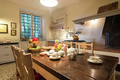 Charmante Villa mit Pool in Florenz