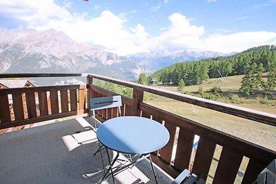 Ferienwohnung in Puy Saint Vincent mit Pool