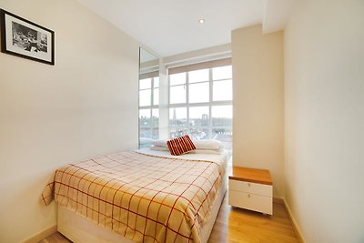 Modernes Apartment in London mit Sauna