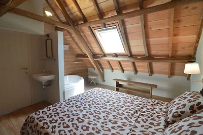 Wunderschönes Landhaus mit riesigem Garten