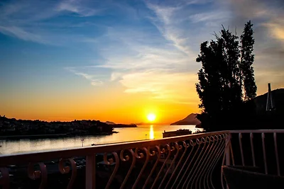Holiday flat family holiday Dubrovnik & Vicinity