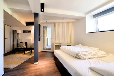 Modern und komfortabel eingerichtete Wohnung