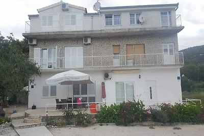 Apartments Semafor - One Bedroom Apartment wi...