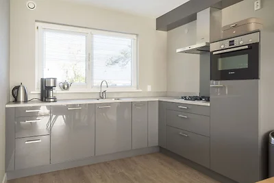 Bungalow auf Texel mit großzügiger Terrasse