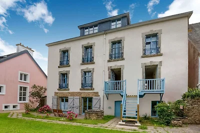 Wohnung in Lozen mit herrlichem Meerblick.
