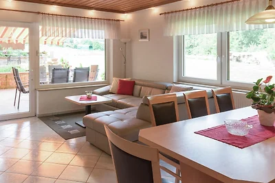 Idyllische Wohnung in Mossautal mit Garten
