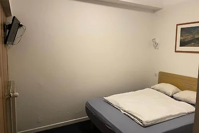 2 Zimmer für 9 Personen