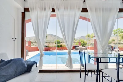 Villa affascinante a Finestrat con piscina