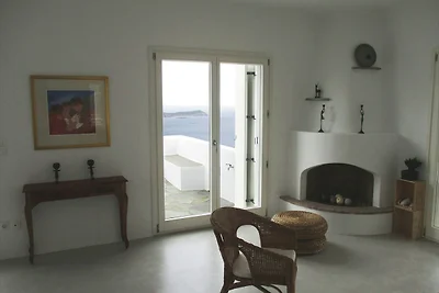 Confortevole villa vicino al mare ad Andros