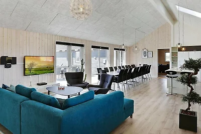 24 Personen Ferienhaus in Spøttrup