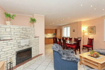 Ferienhaus in Elend mit privatem Pool