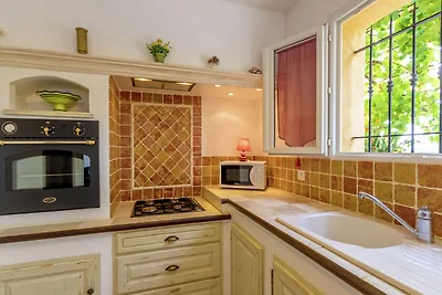 Casa vicino alla capitale del tartufo di Aups