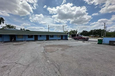 Entspannendes Kingsize-Bett | Tampa