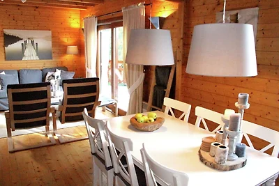 Confortevole casa vacanze vicino al lago