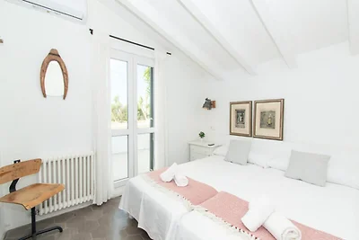 Villa in Menorca mit privatem Pool und Garten