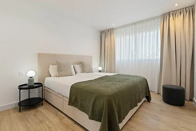 Spacious 2-bed & Solarium ALCAZABA LAGOON...