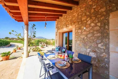 Ländliche Villa in Búger mit Pool