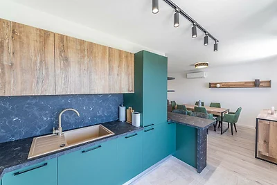 Two Bedroom Apartment with Sea View and...