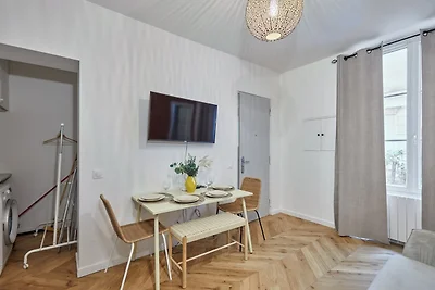 Charmante neue Wohnung im Zentrum von Paris