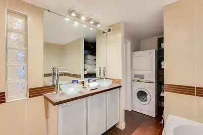 Pariser Maisonette-Wohnung mit 1 Schlafzimmer...