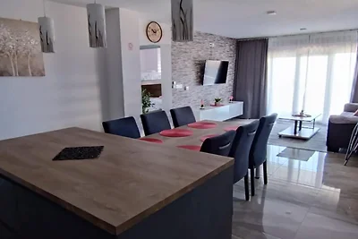 Dalmatia Apartments - Three Bedroom Apartment...