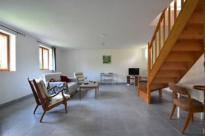 Spazioso cottage con giardino privato in...