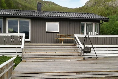 8 persone case ad Sundlandet