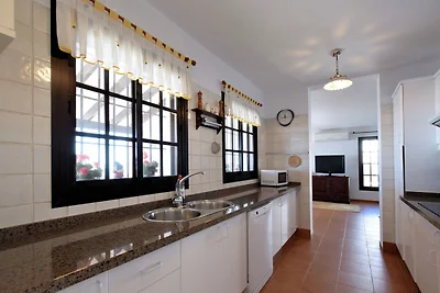 Villa in Arenas mit privatem Pool