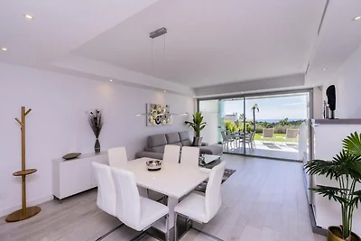 Appartement in de buurt van Crystal Lagoon in...