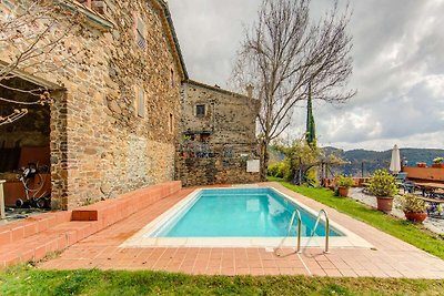 Confortevole cottage a Montseny con piscina