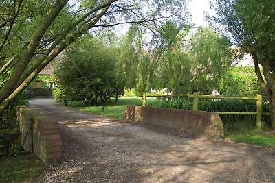 Ruhiges Ferienhaus bei Quend mit Pool