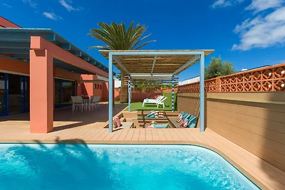 Villa in Corralejo mit privatem Pool