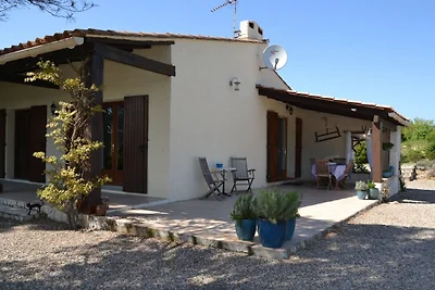 Moderne Villa mit privatem Pool in Cesseras
