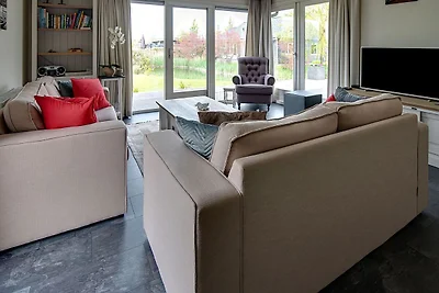 Ferienhaus in Kattendijke mit Garten